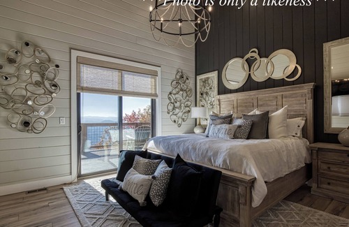 Bluff Mountain Cabin | Luxury 6BR Cabin with Indoor Pool, Theater & Views – Sleeps 28
