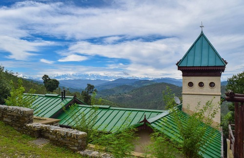 Kaul Cottage | Luxury 7-Acre Estate In The Laps Of Himalayas: Indian Bespoke Experience