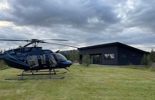 Laugarvatn House | Luxury and Modern Cabin on the Golden Circle
