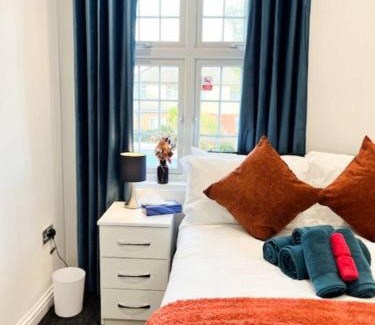 Southampton House | Luxury and spacious 3 bedroom home in Southampton