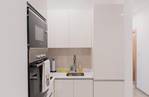Roman Ridge Apartment | Luxury Apartment at Nova