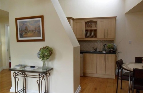 Rosscarbery Apartment | Luxury Apartment Charming Coastal Town/Rosscarbery on The Wild Atlantic W