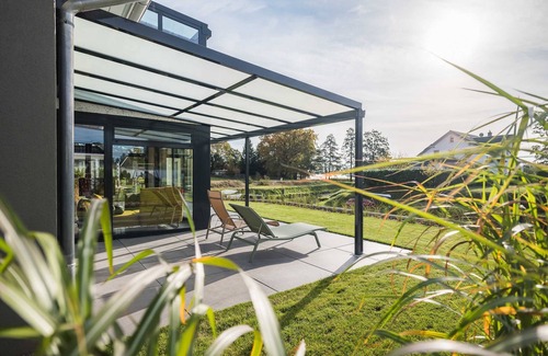 Krakow am See Apartment | Luxury apartment 122 m² directly on the water with boat - Luxus FeWO direkt am See mit