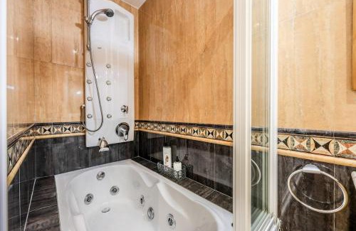 Almagro Apartment | Luxury apartment in the center of Madrid