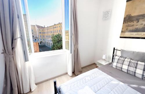 Old Town Apartment | Luxury Apartment next to the Francescana
