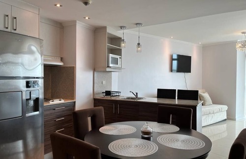 Las Penas Apartment | Luxury Apartment overlooking the Guayas River in Puerto Santa Ana Guayaquil