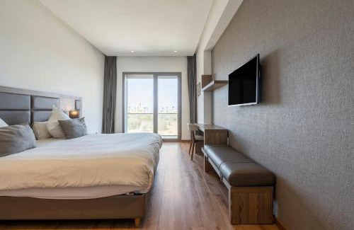 Ain Diab Apartment | Luxury Apartment, Seaview Close Beach