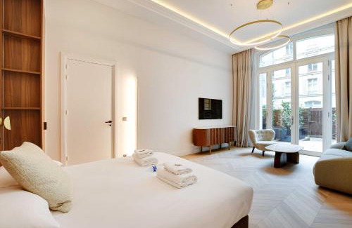 Champs-Elysees Apartment | Luxury apartment with AC - GeorgeV-Champs Elysees