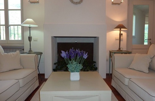 Spoleto Apartment | Luxury Apartment with balcony views in Historic City Centre
