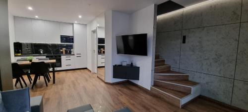 Kielce Apartment | Luxury Apartments Bernardyńska Domek 1 , 2