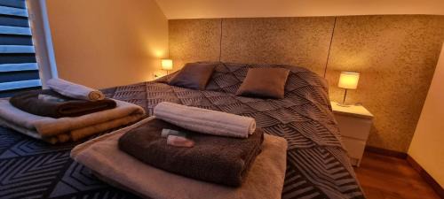 Kielce Apartment | Luxury Apartments Bernardyńska Domek 1 , 2