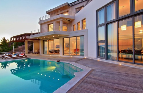 Anavyssos Villa | Luxury Athens Villa | Villa AquaLuxe | 4 Bedrooms | Private Pool with.
