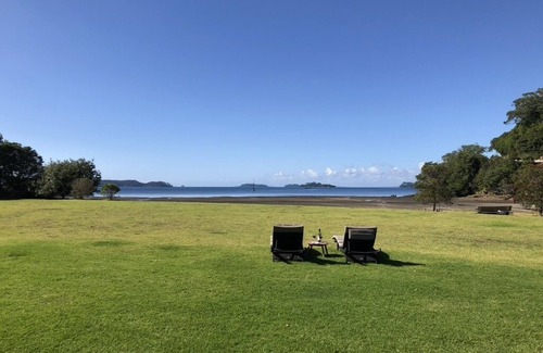 Tawharanui House | Luxury Beachside Paradise in Matakana