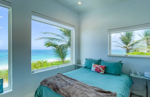 Governor's Harbour Resort | Luxury Beachfront Bedroom on Pink Sand Beach, Governor's Harbor: Casita #1