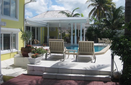 Nassau House | Luxury Beach-front house, perfect location! Cable Beach BEAUT! Walk to Baha Mar