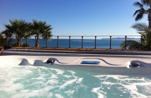 Loreto Villa | Luxury Beach Front Villa