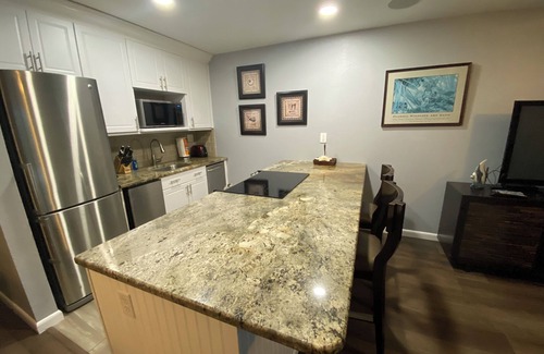 Sunset Beach Condo | Luxury Beachfront Condo with Spectacular Sunsets!