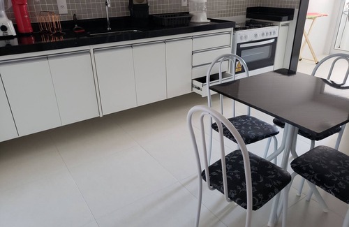 Praia do Morro Apartment | Luxury, Beachfront, 3 Bedrooms 2 Gar.