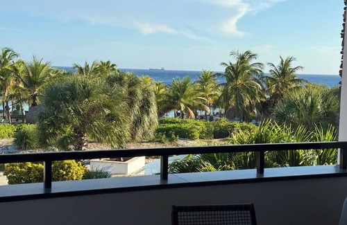 Willemstad Condo | Luxury, Beachfront, Sea View, 2 BDR The Shore Blue Bay Beach and Golf Resort