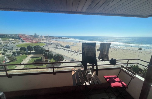 Aldoar Foz do Douro e Nevogilde Condo | luxury beachfront flat in Porto beach district, full amenities