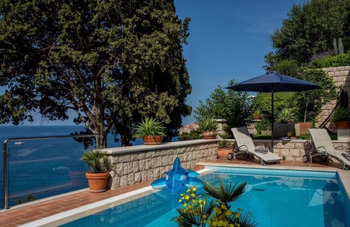 Municipality of Dubrovnik Villa | Luxury Beachfront Villa Dubrovnik Palace with private pool and jacuzzi in Dubrovnik