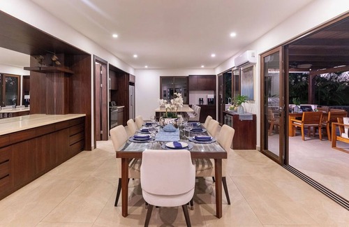Tamarindo House | Luxury Beachfront Villa with Direct Beach Access. Hacienda Pinilla. Tamarindo.