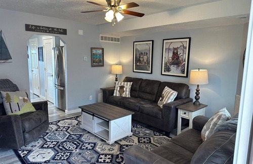Harbor Village House | Luxury Bear Lake Retreat w/Breathtaking Views overlooking lake 2 bedroom 2 bath