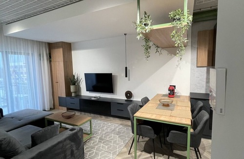 Sibiu Apartment | Luxury by The Lake Apartment Sibiu near Binder Lake, 10 min to center