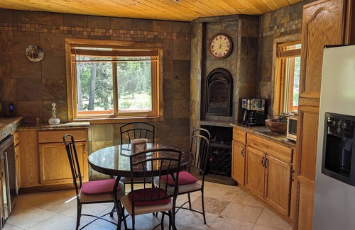 Mount Charleston Cabin | Luxury Cabin on Mount Charleston