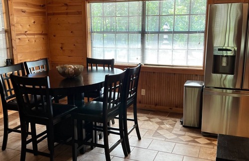 Cape Fair Cabin | Luxury Cabin @ Table Rock Lake - Private & Serene! Minutes from the Attractions!