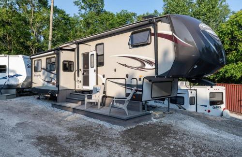 Miller Beach House | Luxury Camper in Dunes Grill Fire Pit