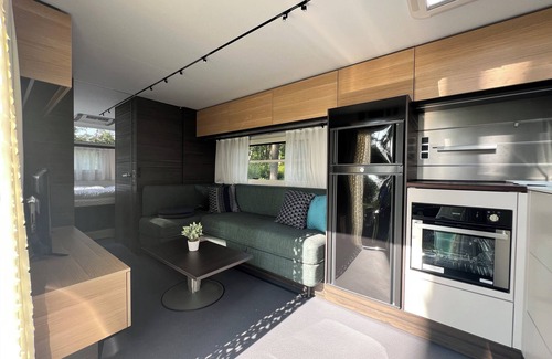 Luetow House | Luxury caravan 5 with whirlpool directly on the Achterwasser -holiday homes island Usedom