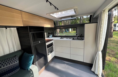 Luetow House | Luxury caravan 5 with whirlpool directly on the Achterwasser -holiday homes island Usedom