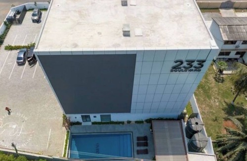 Labadi House | Luxury Cases -Apt28