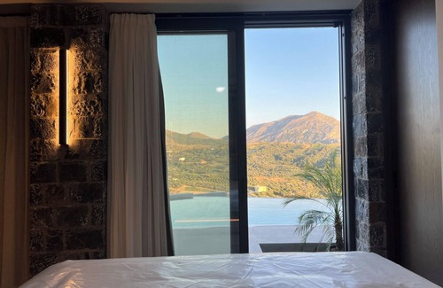Agios Vasileios Villa | Luxury CaveStyle Smart Feature Villa Ikelos, Mountain View in Neromai Residence