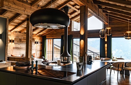 Montalbert Ski Chalet | Luxury chalet in La Plagne with SPA, direct access to slopes