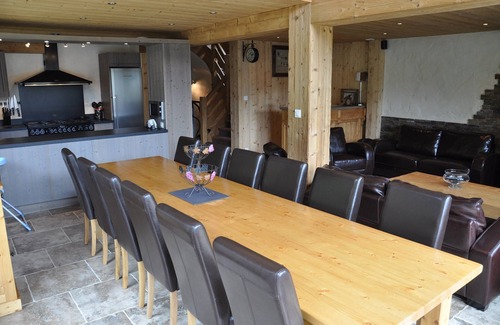 Morzine Ski Chalet | LUXURY CHALET IN MORZINE WITH POOL
