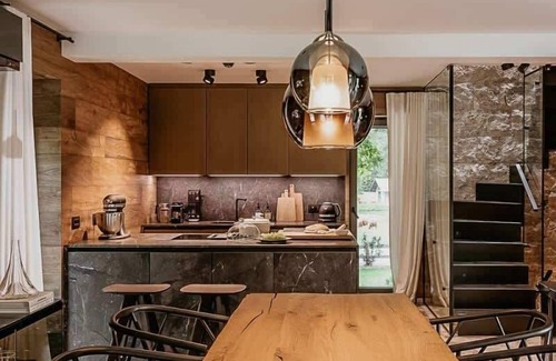 Ukanc Ski Chalet | Luxury Chalet with Jacuzzi at Lake Bohinj