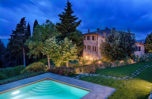 Panzano in Chianti Apartment | Luxury Chianti between Grapes - Apartment for 3 people in Panzano