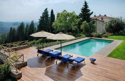 Panzano in Chianti Apartment | Luxury Chianti in La Farfalla