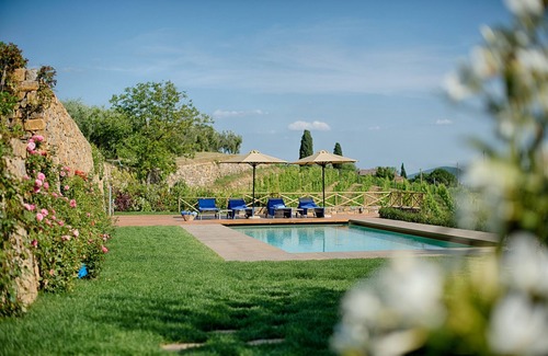 Panzano in Chianti Apartment | Luxury Chianti with Charme, View, Pool and private Patio