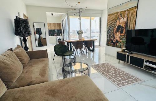 Ayios Dhometios Apartment | Luxury City Penthouse-Panoramic View-Near Unic