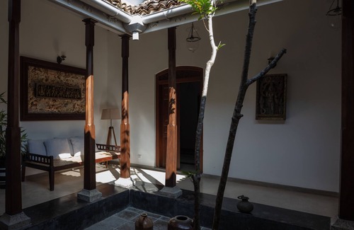 Hikkaduwa Villa | Luxury colonial villa, 10 guests, pool, BBQ area