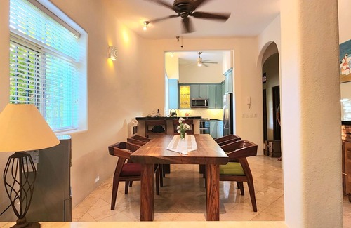 P Chahue Condo | Luxury condo - 2 minutes from the beach