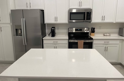 Immokalee Condo | Luxury Condo! Golf Resort with pool, court sports, restaurant/bar and more!