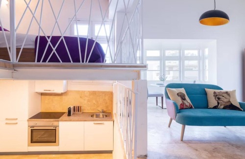 Valletta Apartment | Luxury Condo in Valletta's Heart! Sea View + WiFi