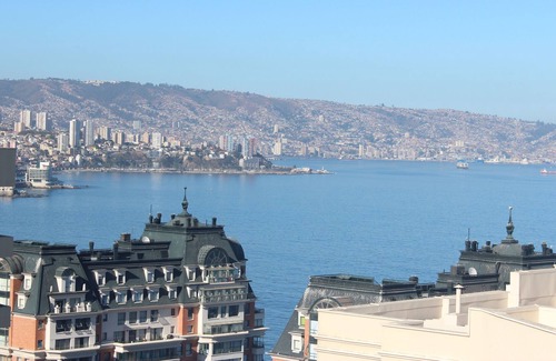 Vina del Mar Apartment | Luxury Condo with Inspirational Views by the Sea