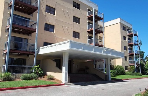 Biloxi Condo | Luxury Condo with Pool View & Beach in Biloxi, MS