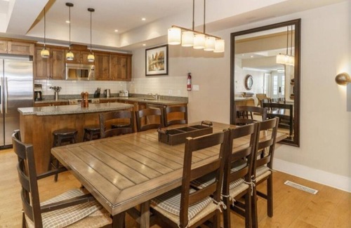 Seguin Villa | Luxury Cottage Lifestyle With Resort Amenities and Perks
