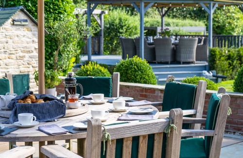 Lickfold House | Luxury country home in the South Downs, near Petworth - Lickfold Manor